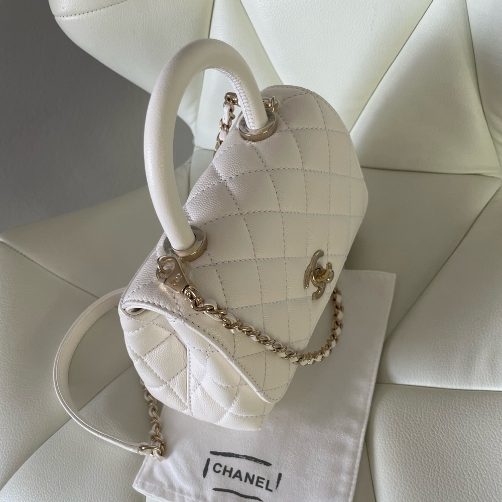 Chanel Coco Handle Extra Mini Bag White Caviar Leather LGHW. - Picture 2 of 14